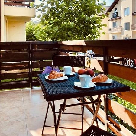Apartament Comfort Primaverii Ришнов Екстер'єр фото
